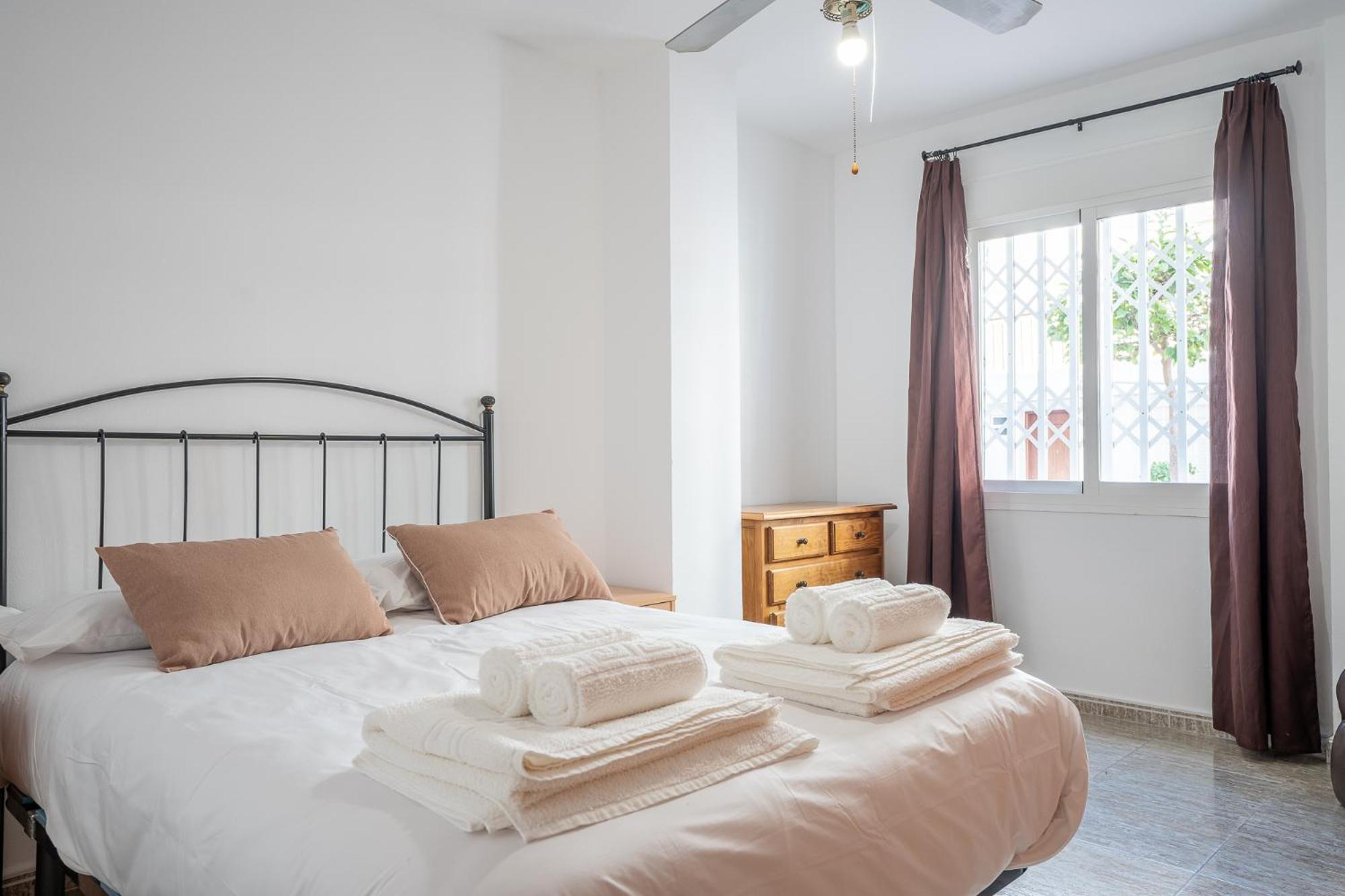 Apartamento Albaida II 内尔哈 外观 照片